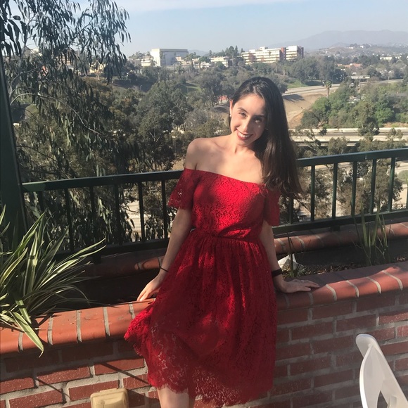 ππ Host Pick Red Lace XS Express Shoulder Dress - Picture 2 of 8